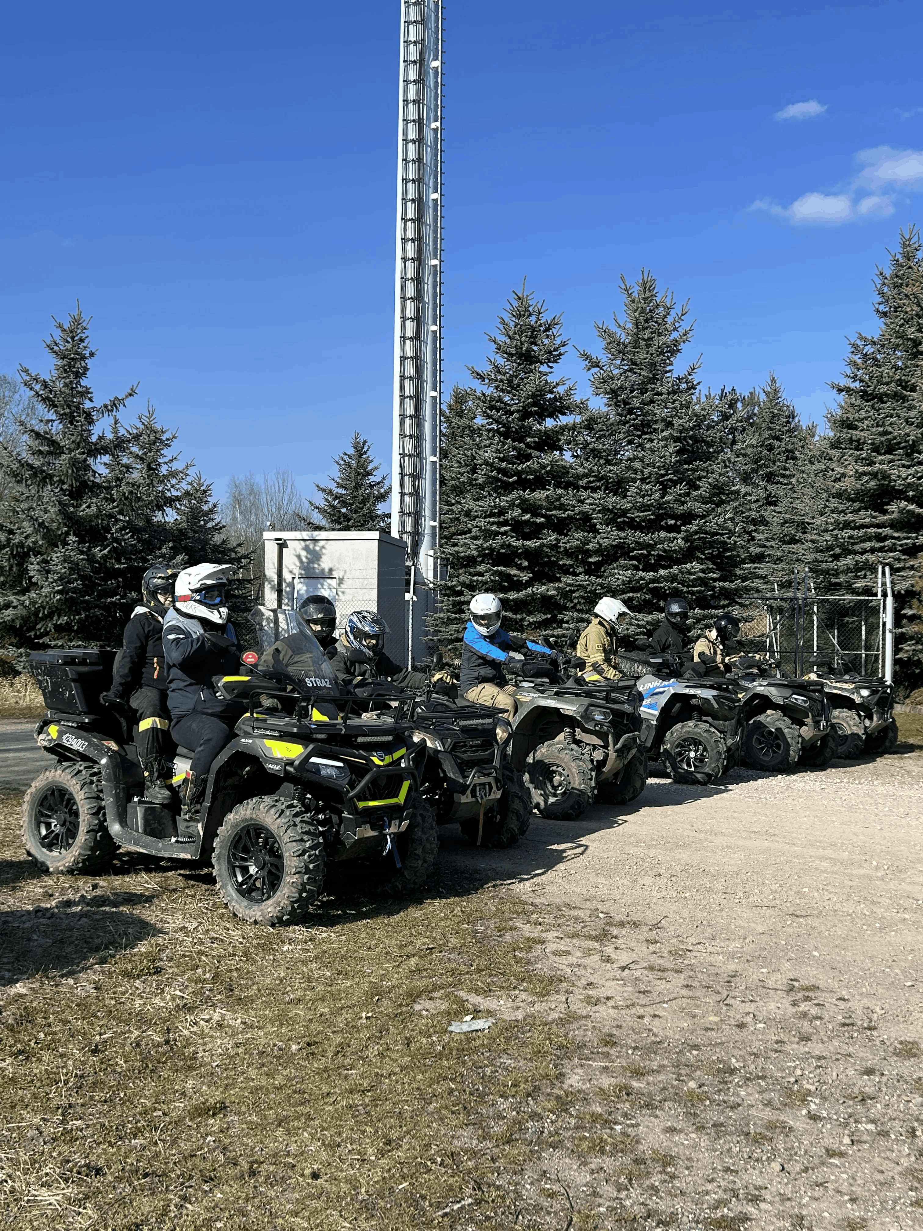 Pojazdy terenowe partnerów Integracja4x4 – współpraca eventowa off-road